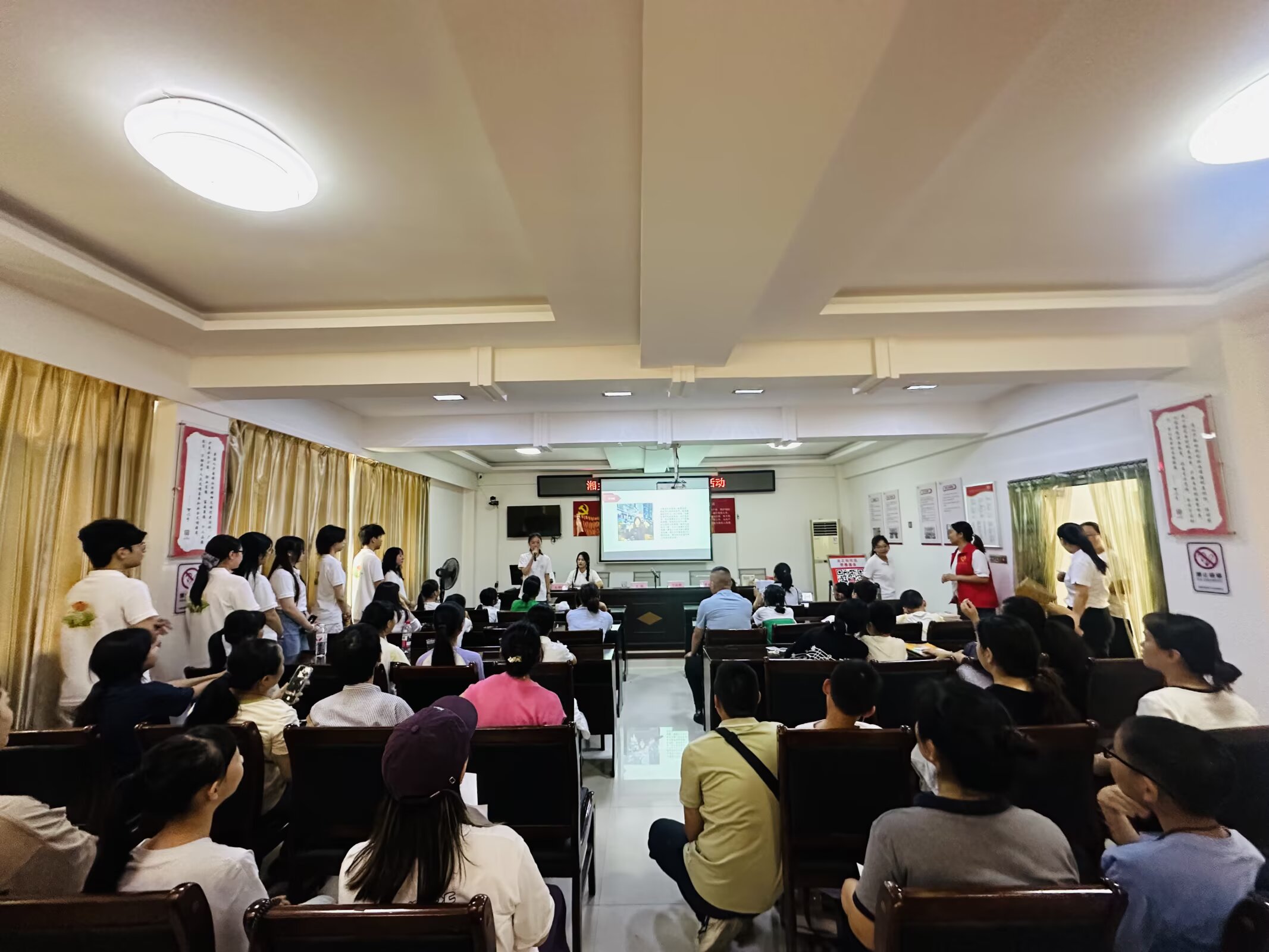 老社区跑出治理“新速度”！北正街社区党建“绣花功”绣出邻里幸福景
