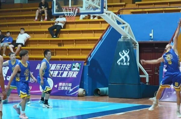 热血开赛！第七届“龙城BA”燃动湘乡