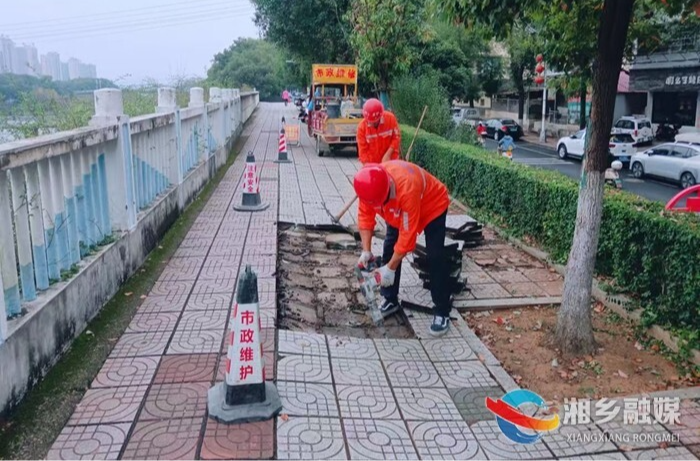 [城管局]闻“患”而动护安澜 快速修复暖民心