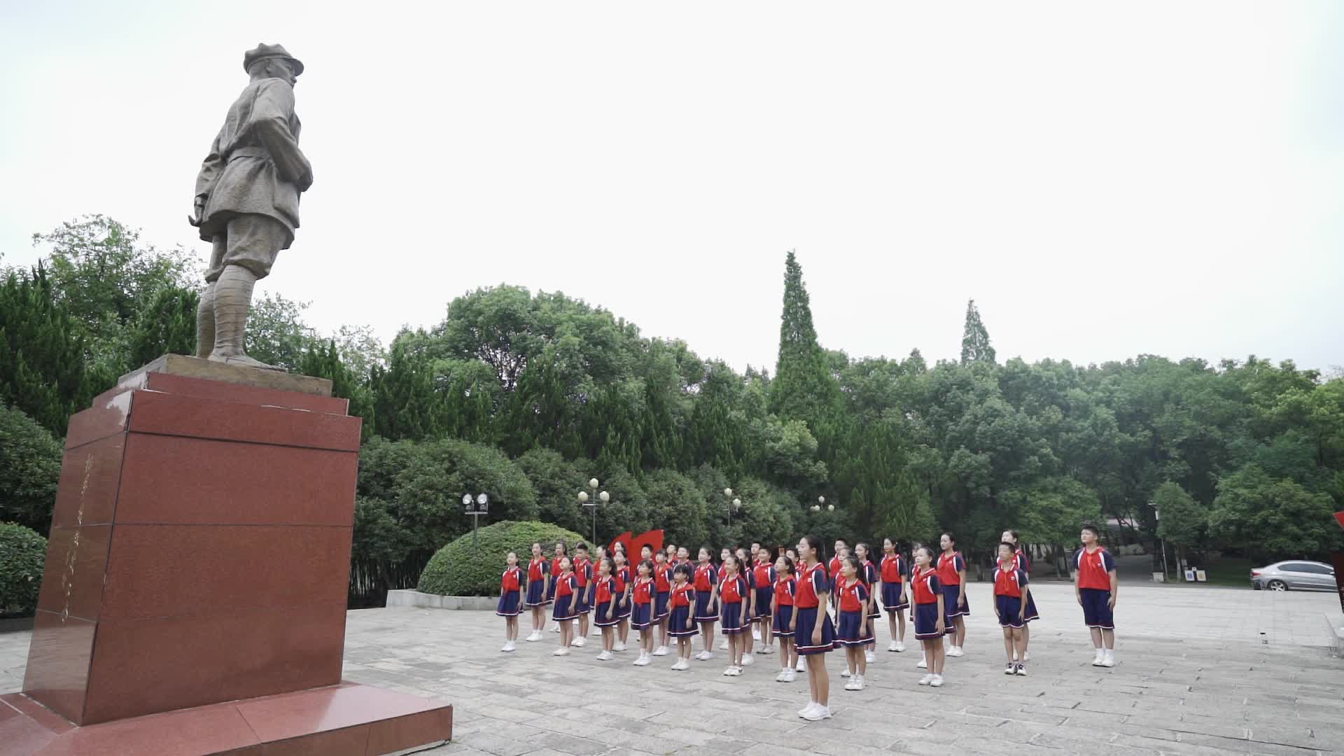 青春建功勇担当，我们时刻准备着！