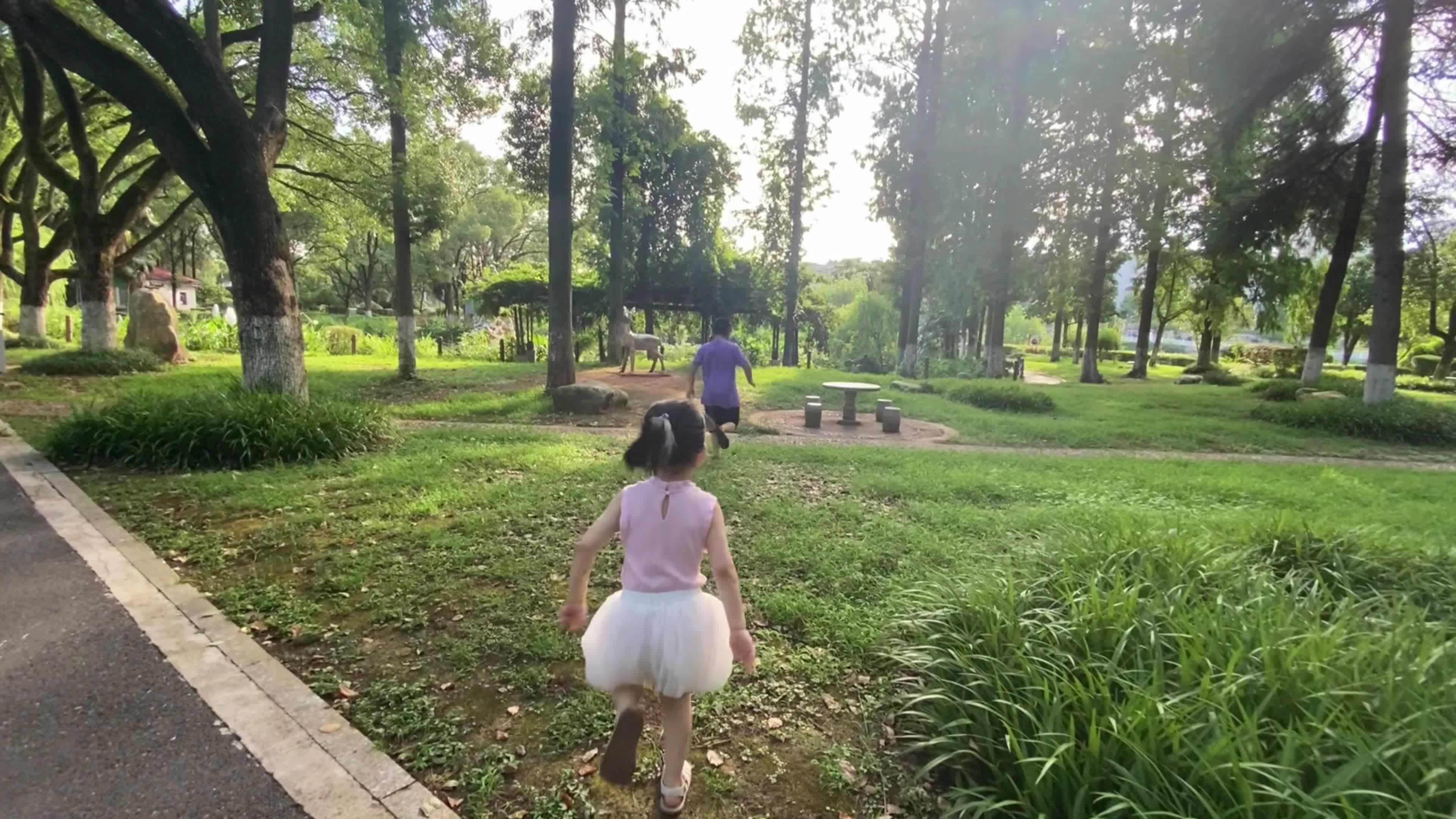 视频 | 小手牵大手 一起向文明