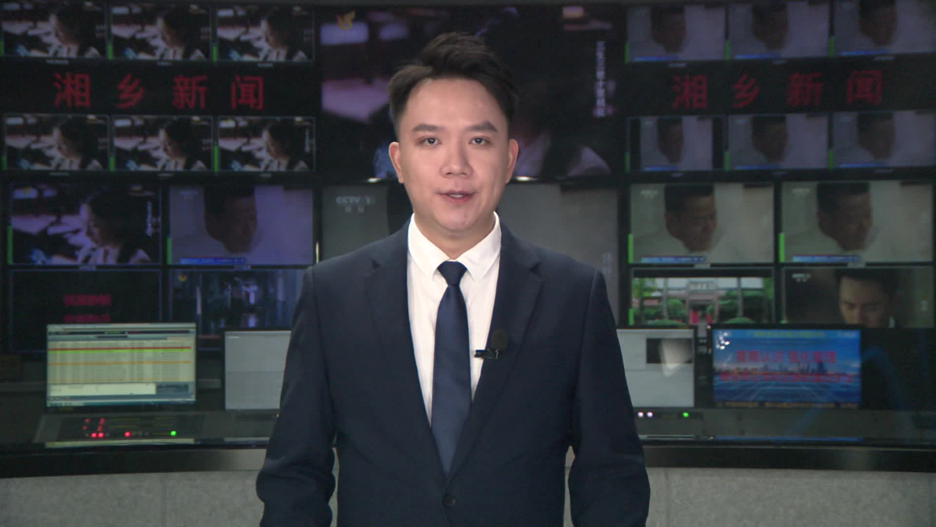 庆祝第42个教师节丨湘乡开展教师节慰问活动并召开座谈会 谭何龙出席​