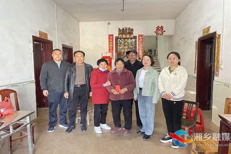 [白田镇]心系离任村干部 亲切慰问暖人心