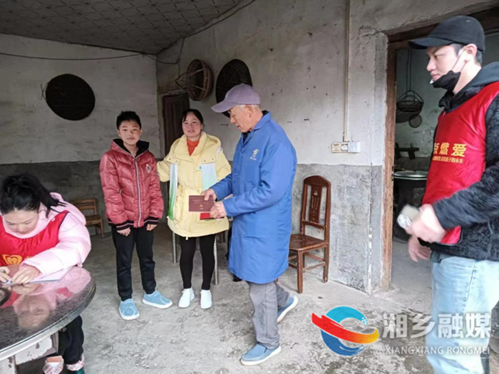 [虞唐镇]五社联动“关爱一老一小”