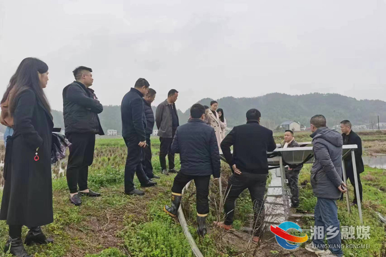 [金薮乡]落实“四敢”要求  人大代表在行动