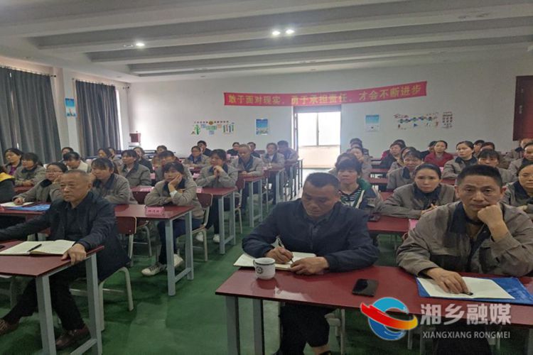 [人社局]“定制式”培训服务企业职工技能提升