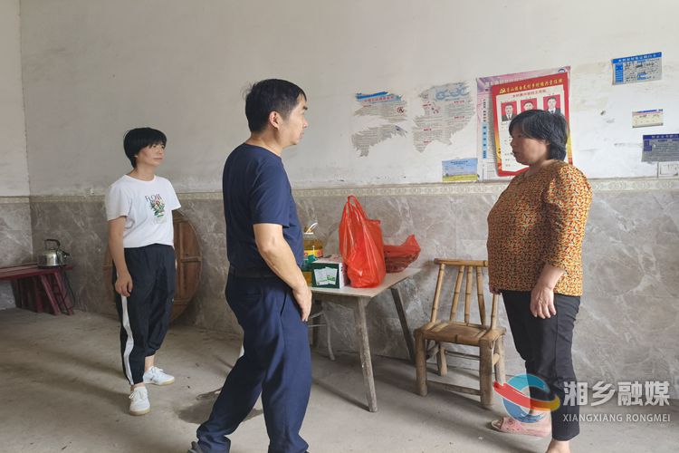 [市委党校]民生连民心 走访见真情