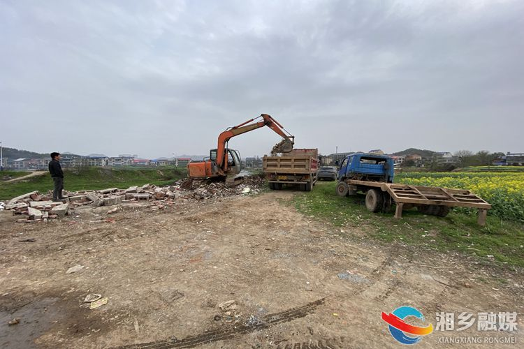 [虞唐镇]开展河库违规乱建清理行动