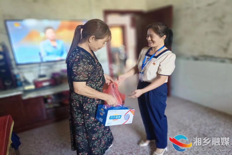 [棋梓镇]走访慰问失独家庭