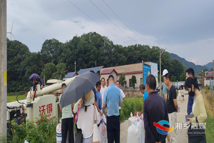 [梅桥镇]人大代表开展2023年民生实事项目视察活动