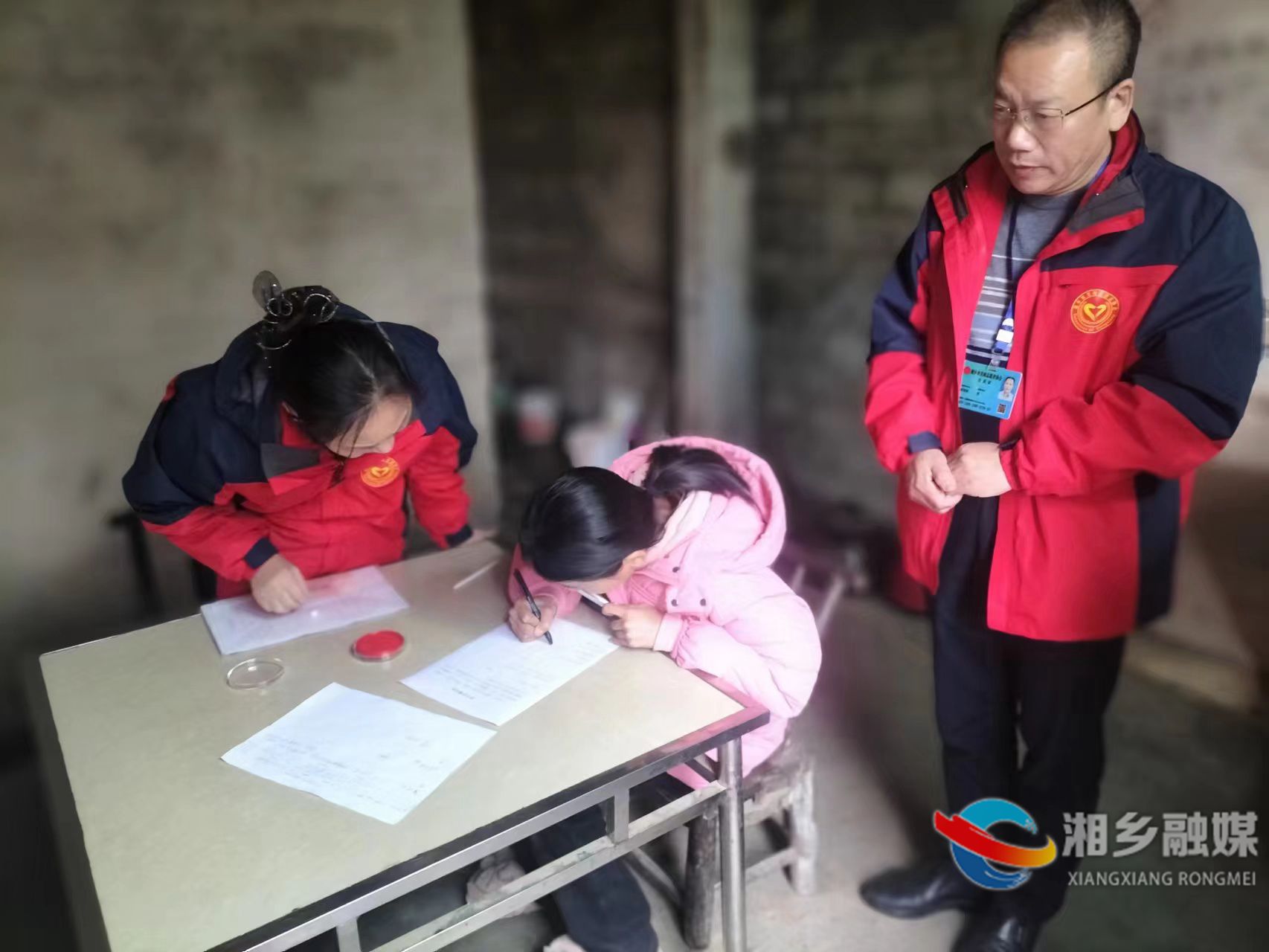 [白田镇]走访慰问困境儿童 关爱助力健康成长