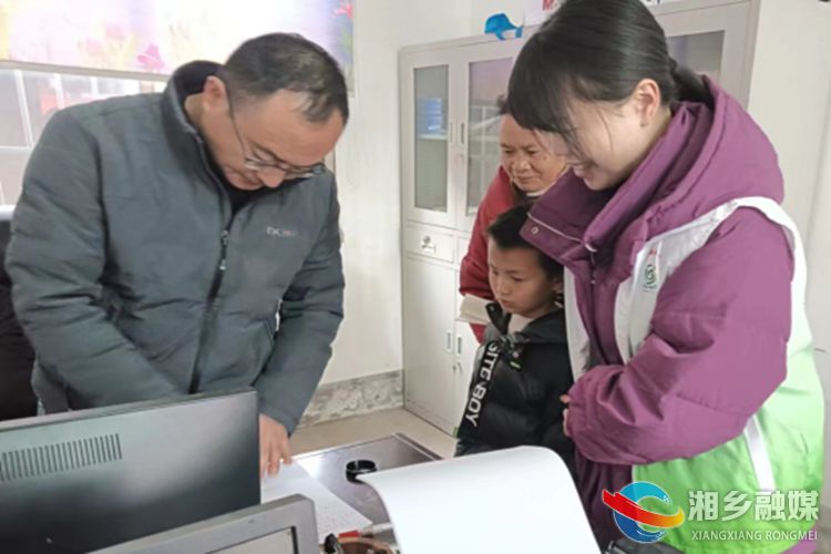 [虞唐镇]情系困境儿童 关心慰问暖童心