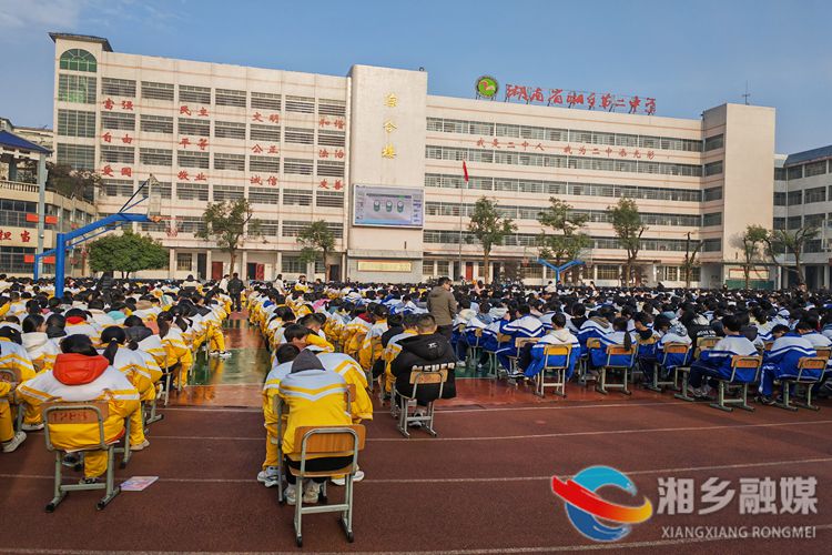 [昆仑桥街道]普法教育进校园 护蕾行动助成长