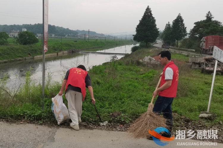 [金石镇]清河护家园 河长在行动