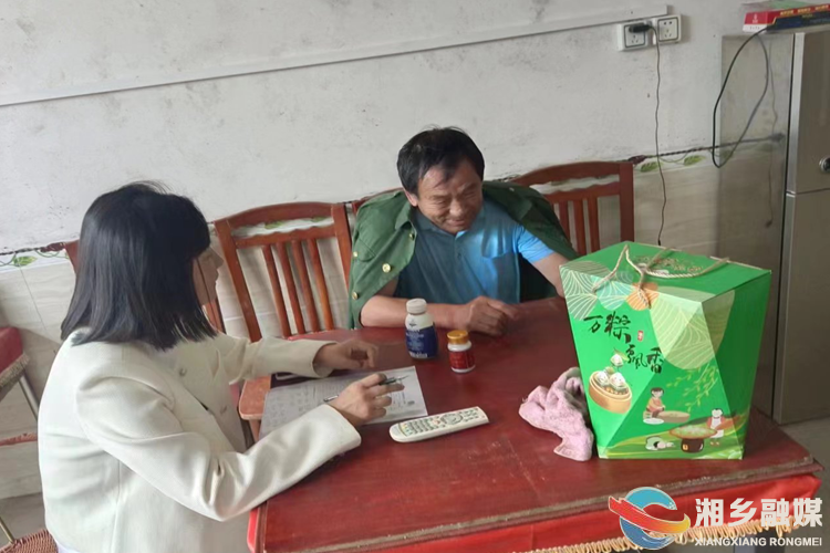 [交通运输局]端午粽叶香 结对暖人心
