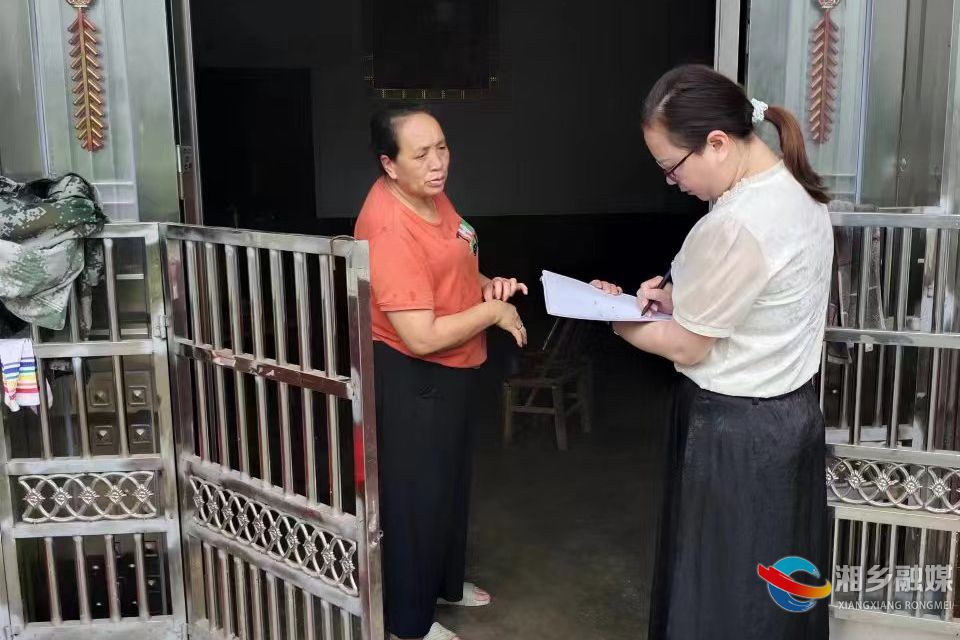 [栗山镇]人大代表齐助力 筑牢防溺水“安全堤”