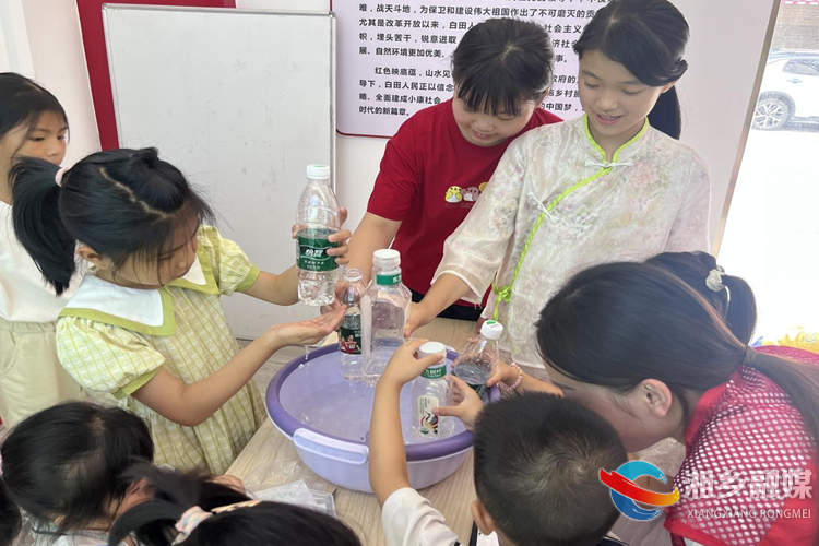 [白田镇]宣传节水知识 播下环保种子