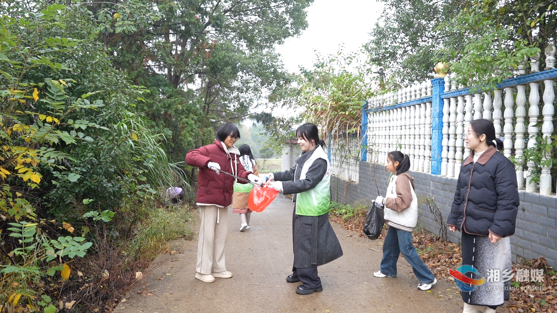 [毛田镇]保护环境 生态“童”行