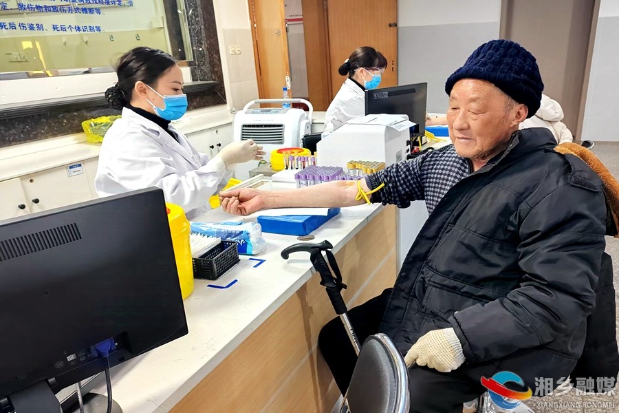 [山枣镇]关爱伴银龄 体检暖人心