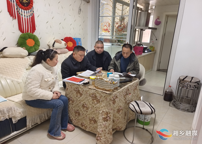 [总工会]扎实开展城市困难职工建档立卡人员入户调查工作