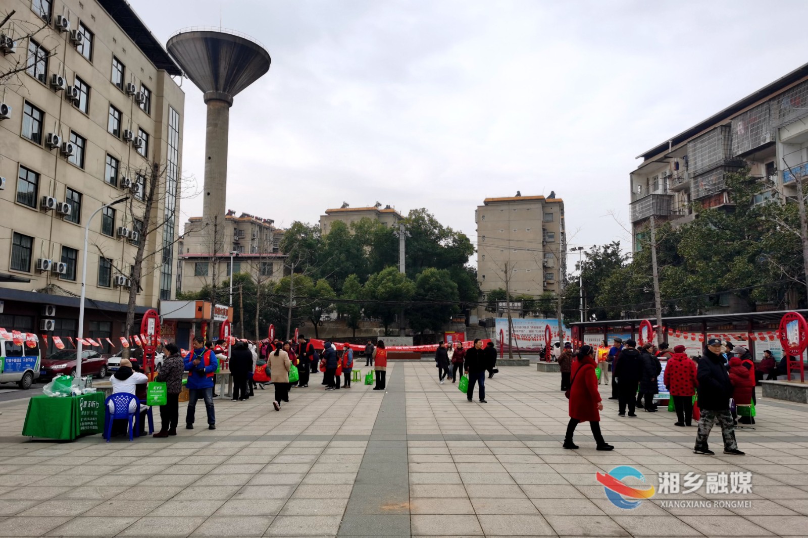 我爱湘乡我的家|[新湘路街道]多彩活动迎新春 暖心服务进社区