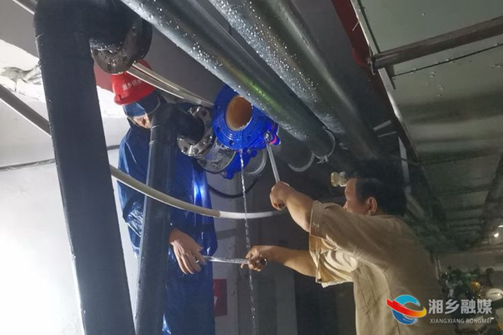 [城管局]二次供水提质改造 让居民用水无忧