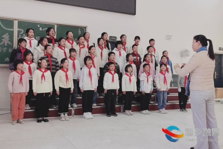 [教育局]支教添活力 湖铁学校艺体课程点亮龙洞学子成长路