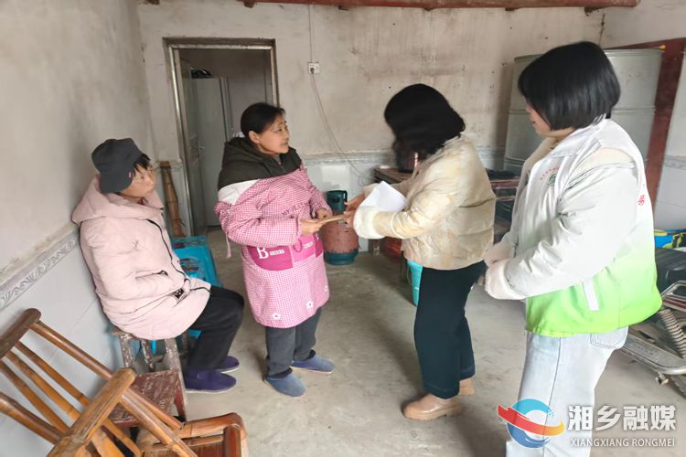 [虞唐镇]新春慰问暖人心 真情关爱护民生