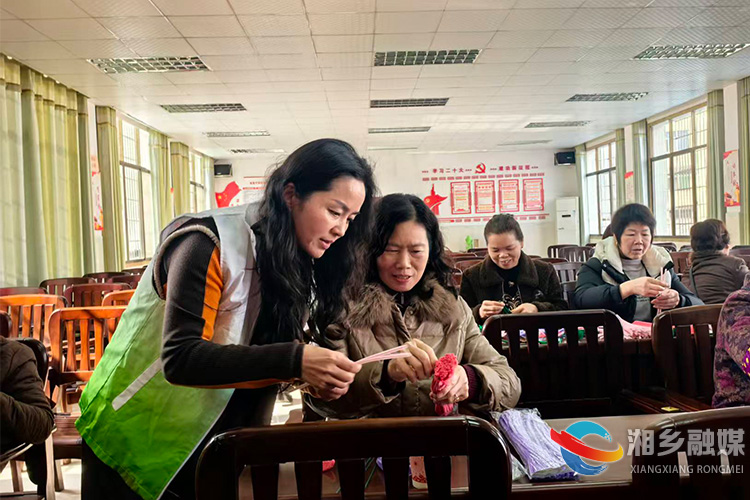 [望春门街道]巾帼建功新时代   社区绽放“她力量”