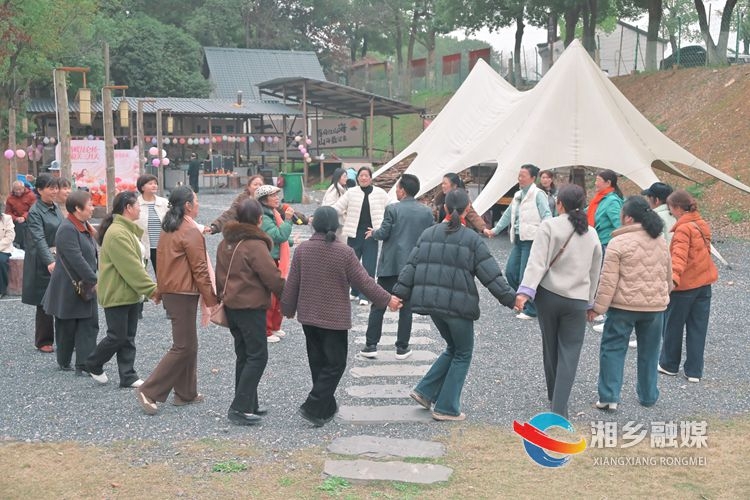 [昆仑桥街道]多彩活动庆“三八”   巾帼风采绽芳华