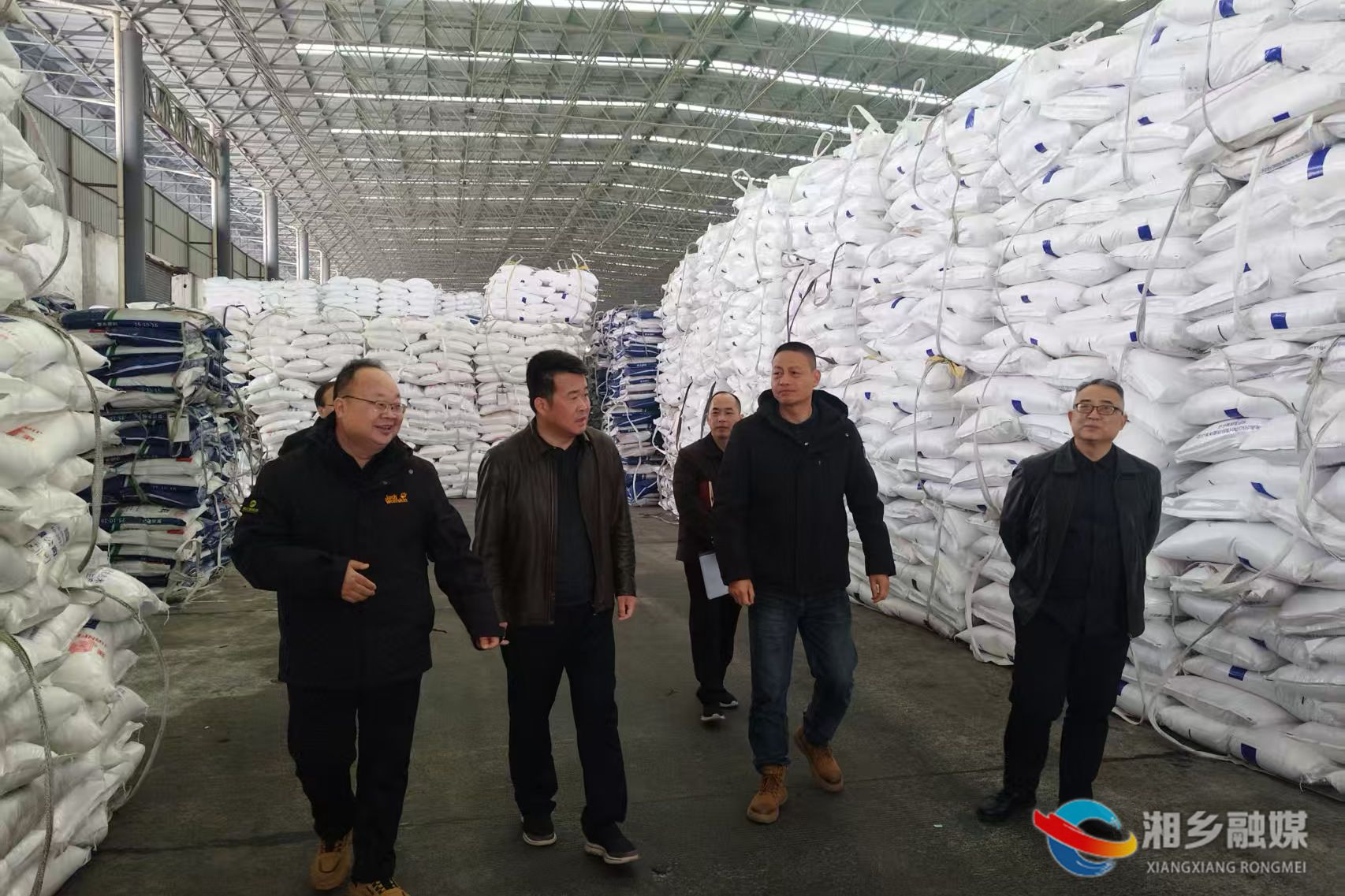 [供销社]备足农资保春耕   实干担当护农忙