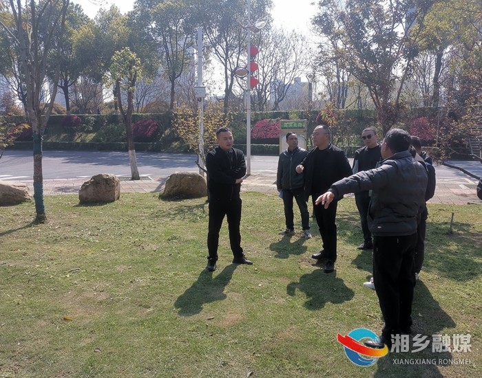 [城管局]开展绿化养护巡查 筑牢绿化管护防线