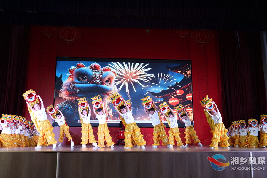 [教育局]筑梦向未来 芙蓉学校举办文艺汇演活动