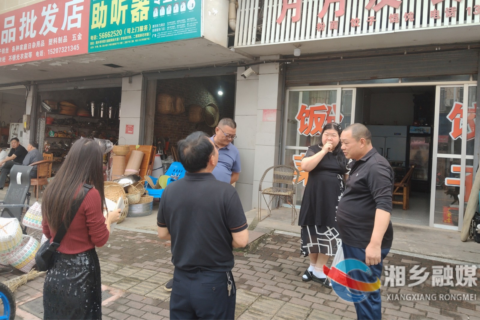 [月山镇]拆窗破网清隐患 打通通道保平安