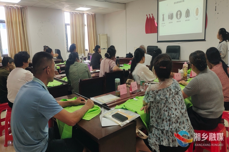 [梅桥镇]技能培训强本领 赋能群众促增收