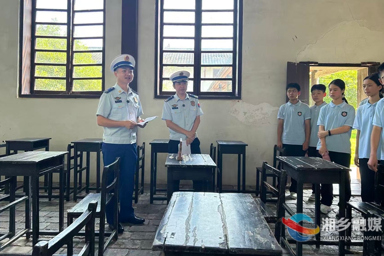[消防救援局]“开学第一课”开进毛主席母校  沉浸式直播筑牢百年书院“防火墙”