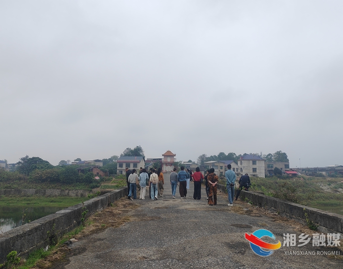[城管局]从万福桥到洋潭大坝 把研学写在大地上